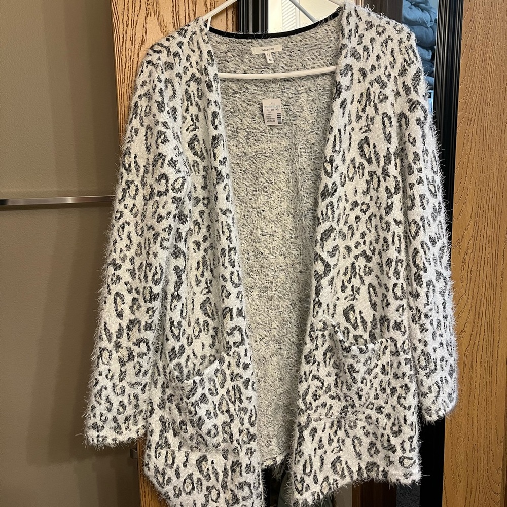 Cheetah cardigan